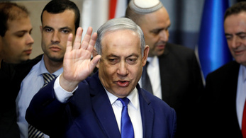 Netanjahu elsöprő győzelmet aratott a pártja belső elnökválasztásán