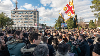 Napok óta tüntetnek az egyházügyi törvény ellen Montenegróban