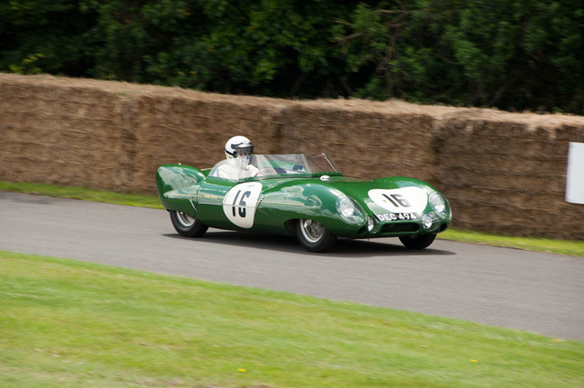 Egy restaurált 1956-os Le Mans-i Lotus Eleven