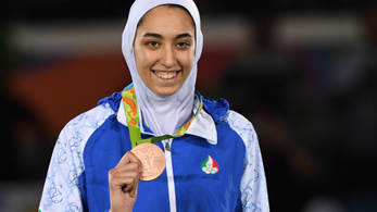 Disszidál Iránból az ország egyetlen olimpiai érmes sportolónője