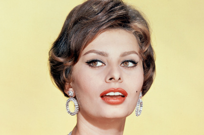Sophia Loren 21 évesen álomszép estélyiben tündökölt Cannes-ban - Mutatjuk a legszebb ruháit