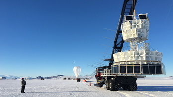 Rejtélyes részecskét találtak az Antarktiszon