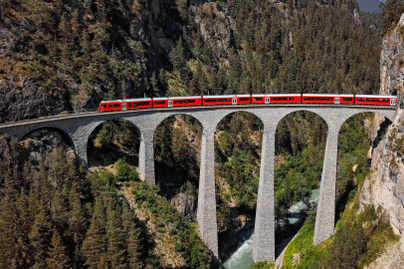 4 óra az út Európa leggyönyörűbb vasútvonalán: minden perc egy élmény