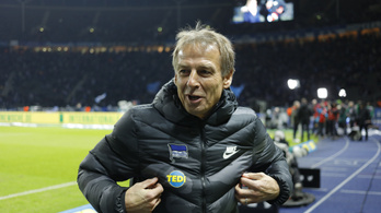 Klinsmann papírok nélkül edzi a Herthát?