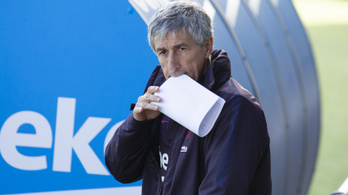 Negyven pár futballcsukáért igazolták le korábban a Barca edzőjét