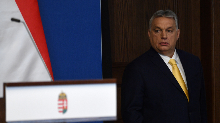 Erős, de kockázatos kártyát játszott ki Orbán