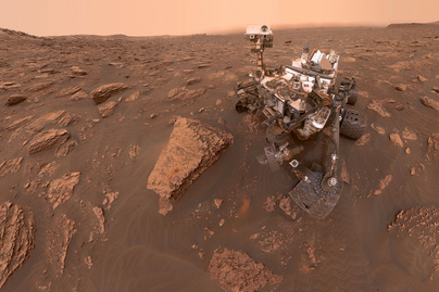 7 éve lakik a Marson a NASA robotja: bámulatos fotókat készített