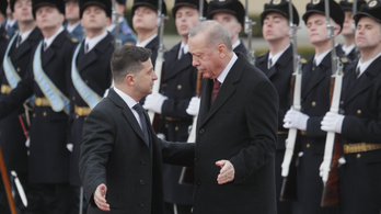 Erdoğan: A Krím-félsziget nem Oroszországé
