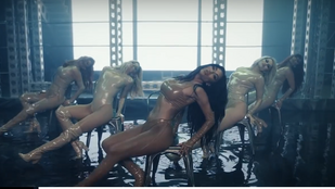 A Pussycat Dolls új videoklipje nettó mellrázásból és előjátéknak is beillő lábtátásból áll