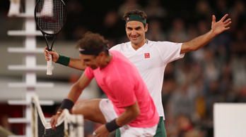 Federer 51 954 néző előtt győzte le Nadalt