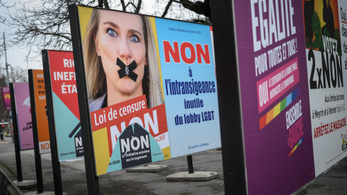 Betiltották Svájcban a homofóbiát