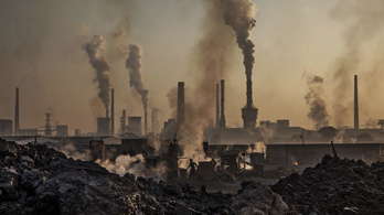 Havonta az éves magyar GDP-nek megfelelő kárt okoz a légszennyezés a világgazdaságnak