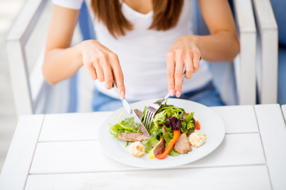 12 tipp, amely automatikusan fogyni fog - diéta nélkül