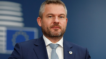 Légúti fertőzés miatt kórházba szállították a szlovák miniszterelnököt
