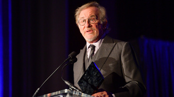 Steven Spielberg aggódik amiatt, hogy lánya pornózni kezd, de azért támogatja