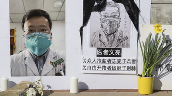 Halála után kitüntették Kínában az orvost, akit életében el akartak hallgattatni