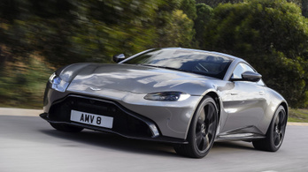 Saját V6-os hibridet épít az Aston Martin