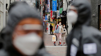Dél-Koreában már harmadik napja stagnál az új fertőzöttek száma