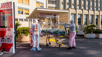Újabb 345 olaszországi halott a járvány miatt, már 31 ezer beteg és 2500 áldozat fölött járnak