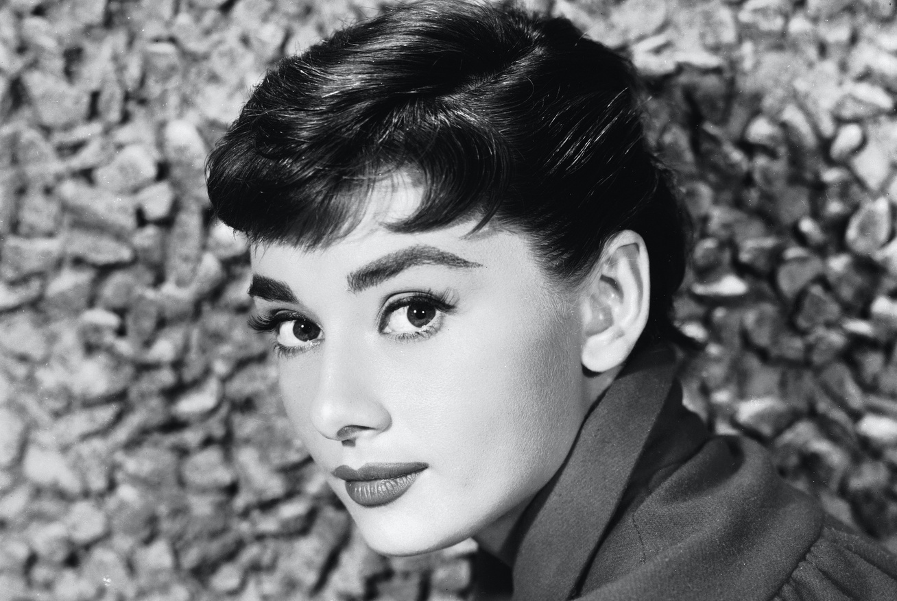 Audrey Hepburn eljegyzés felbontása