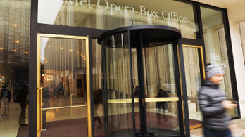A Metropolitan Opera törölte az évadát, 60 millió dollárt bukhatnak