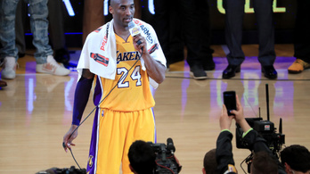 33 ezer dollárért kelt el Kobe Bryant búcsúmeccsén használt törülközője