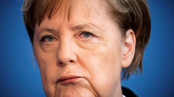 Merkel harmadik koronavírustesztje is negatív lett