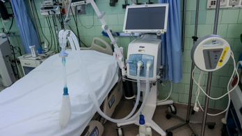 Lélegeztetőgépre került egy koronavírusos magyar háziorvos