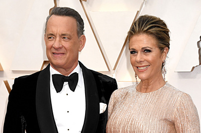 Tom Hanks a tévében szúrta ki magának feleségét - Rita Wilsonnal már 34 éve házasok