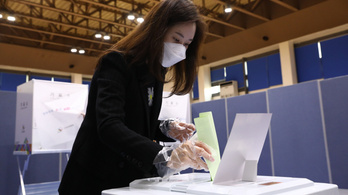 Dél-Korea az első ország, ahol választást tartottak a koronavírus terjedése óta