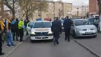 Kőzáporral futamították meg a rendőröket Erdélyben