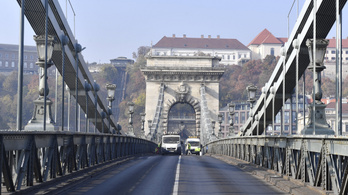 Újratervezik Budapest költségvetését, csúszhat a Lánchíd felújítása