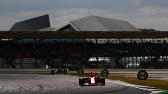 Leclerc: Kockázatos előzéseket és stratégiát hozhat a rövid F1-szezon