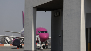 Májusban újraindul a Wizz Air 16 járata, óriási kedvezményeket lengetett be a Ryanair