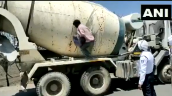 Indiában 18 vendégmunkás egy betonkeverőbe bújva próbált meg hazajutni a kijárási tilalom közepén
