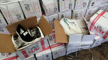 Több mint 112 millió forintnyi hamisított cipőket foglalt le a NAV