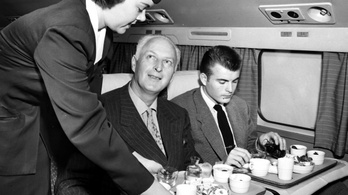 1970-ig üzemeltek a kizárólag férfiaknak fenntartott repülőjáratok Amerikában