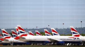 A kötelező karantén teljes csődbe viheti a brit légi közlekedést