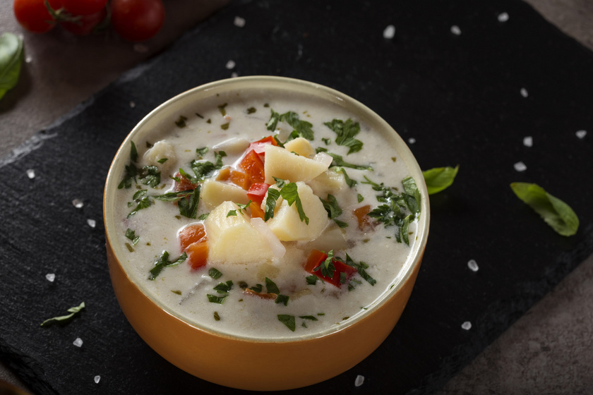 8 isteni újkrumplis fogás: a sűrű levestől az egytálételig