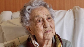 100 éve a spanyolnáthát, most a koronavírust győzte le Spanyolország legidősebb embere