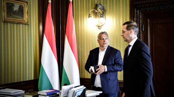 Orbán Viktor meglátta a koronában a jót