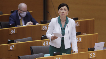 EP-vita: Ne kapjon több uniós forrást Magyarország