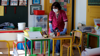 Hetven iskolát bezártak Franciaországban koronavírus-veszély miatt