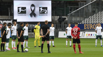 Gyászszünettel folytatódott a Bundesliga, a járvány áldozataira emlékeztek