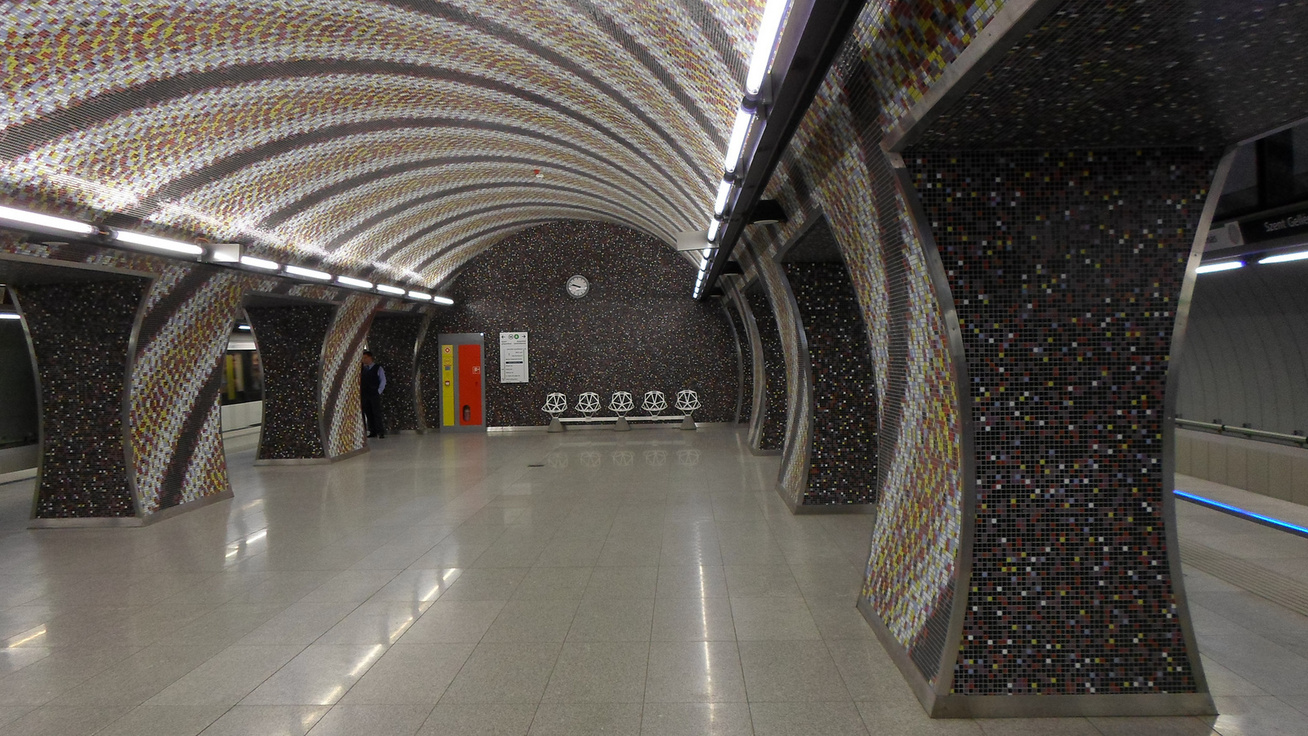 szent gellért tér metróállomás