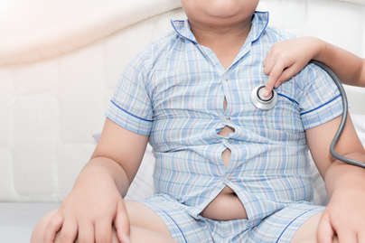 Milyen rejtett betegség állhat a gyerekkori elhízás hátterében? Nem csak a hormonális változás okozhatja