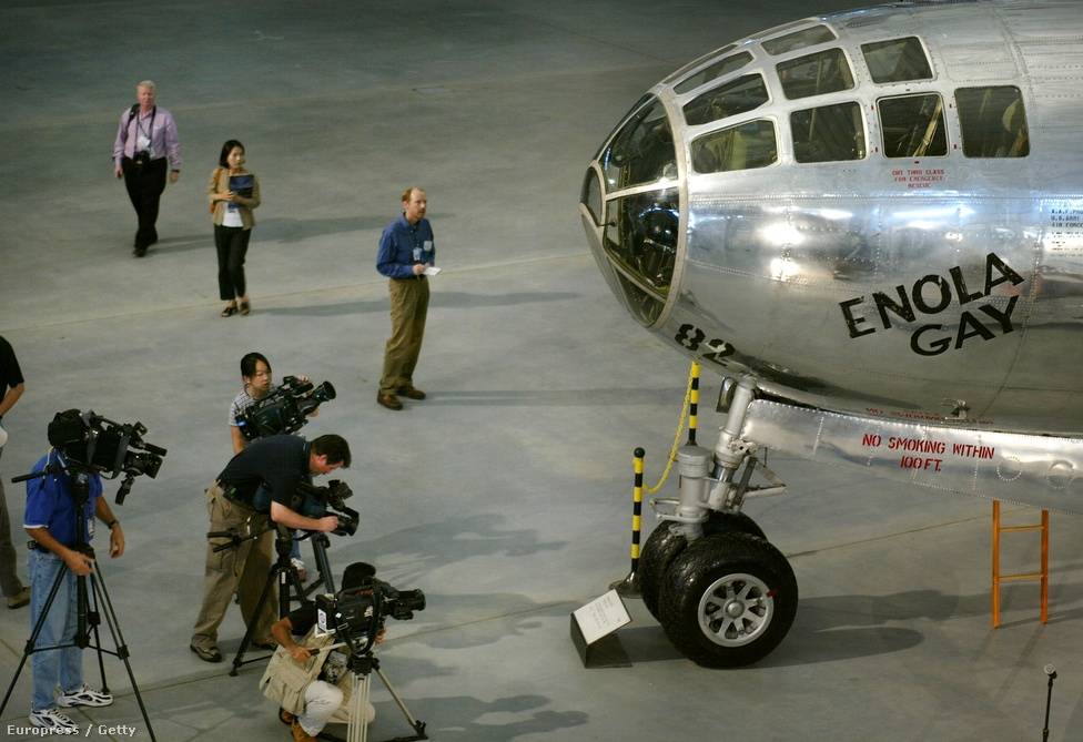 A leghíresebb B-29-est, az  Enola Gayt 2003-ban felújítva állították ki a Smithsonian Nemzeti Légi- és Űrmúzeumban.
                        