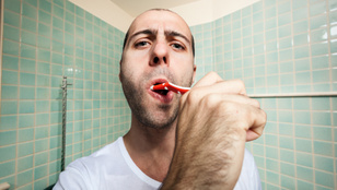 A volt férjem csak heti pár alkalommal mosott fogat