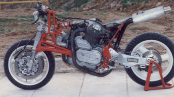 Szerelem: Lefas Ducati FSD I-1