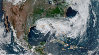 300 km-es sávban pusztító, brutális vihar érte el Louisianát